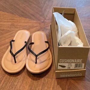 Cushionaire Black and Tan Sandals New
